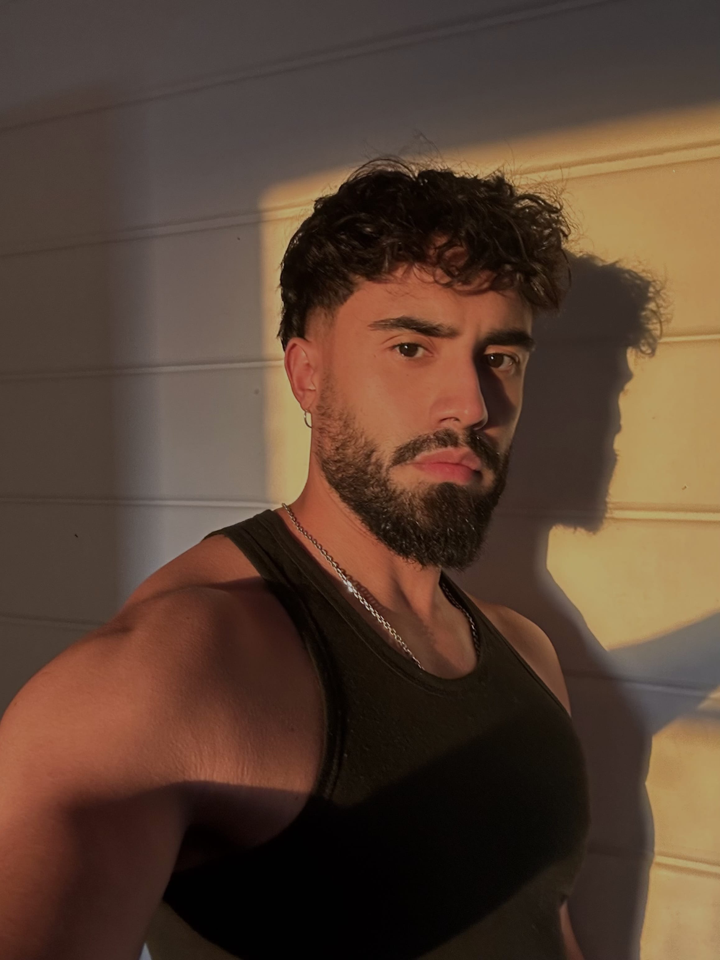 profile image for Adrian CH in Melbourne : Relax, Recharge & Unwind with Adrián