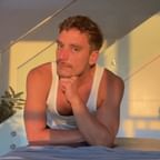 Agustin  : Relaxing and Invigorating Hawaiian Massage