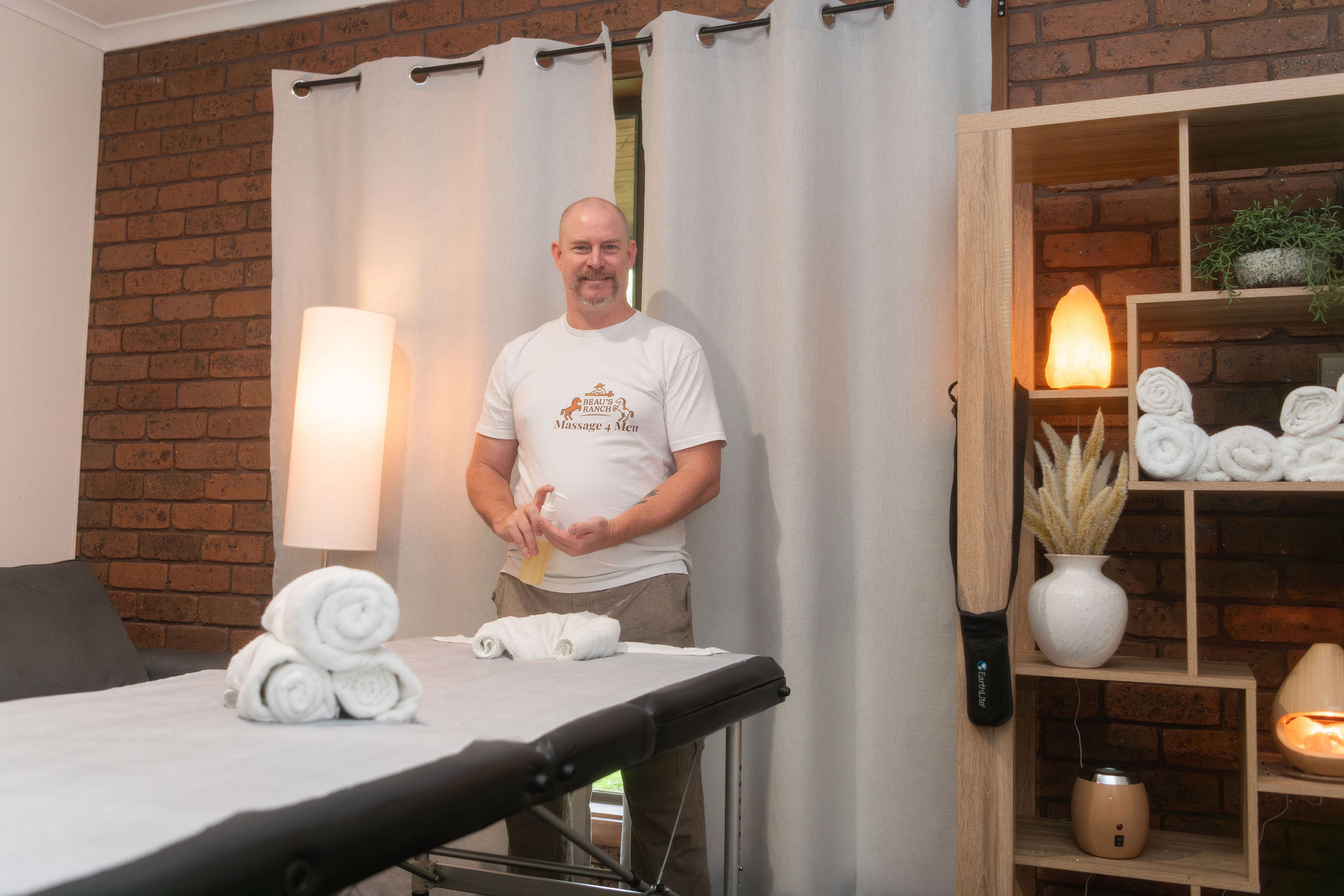 profile image 3 for Beaus Ranch in Sunbury : Male to Male Massage