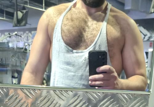 Masseur Kingsgrove : Big Hands
