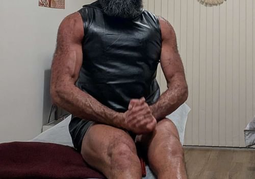 Full Body Sensual Massage Chippendale : BigBen