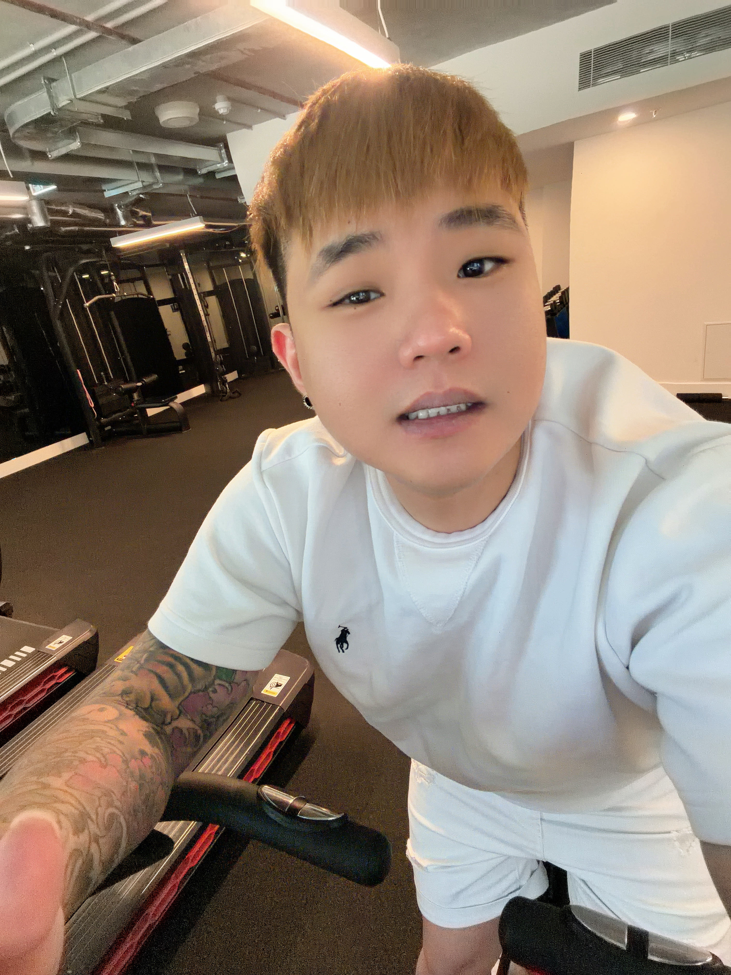 Bosco Lim Masseur Spotlight Mount Waverley  Therapeutic Massage