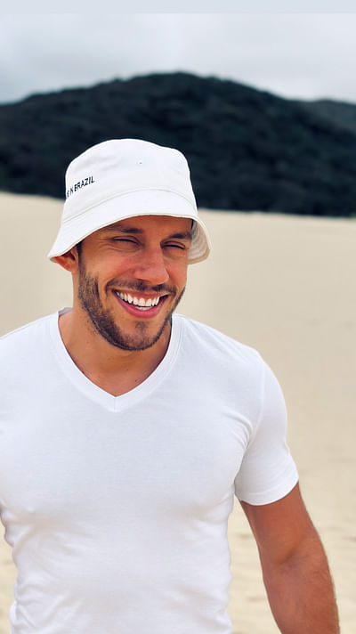 profile image for Brunno_Br in Melbourne : The Brazilian Smile (0415516530)