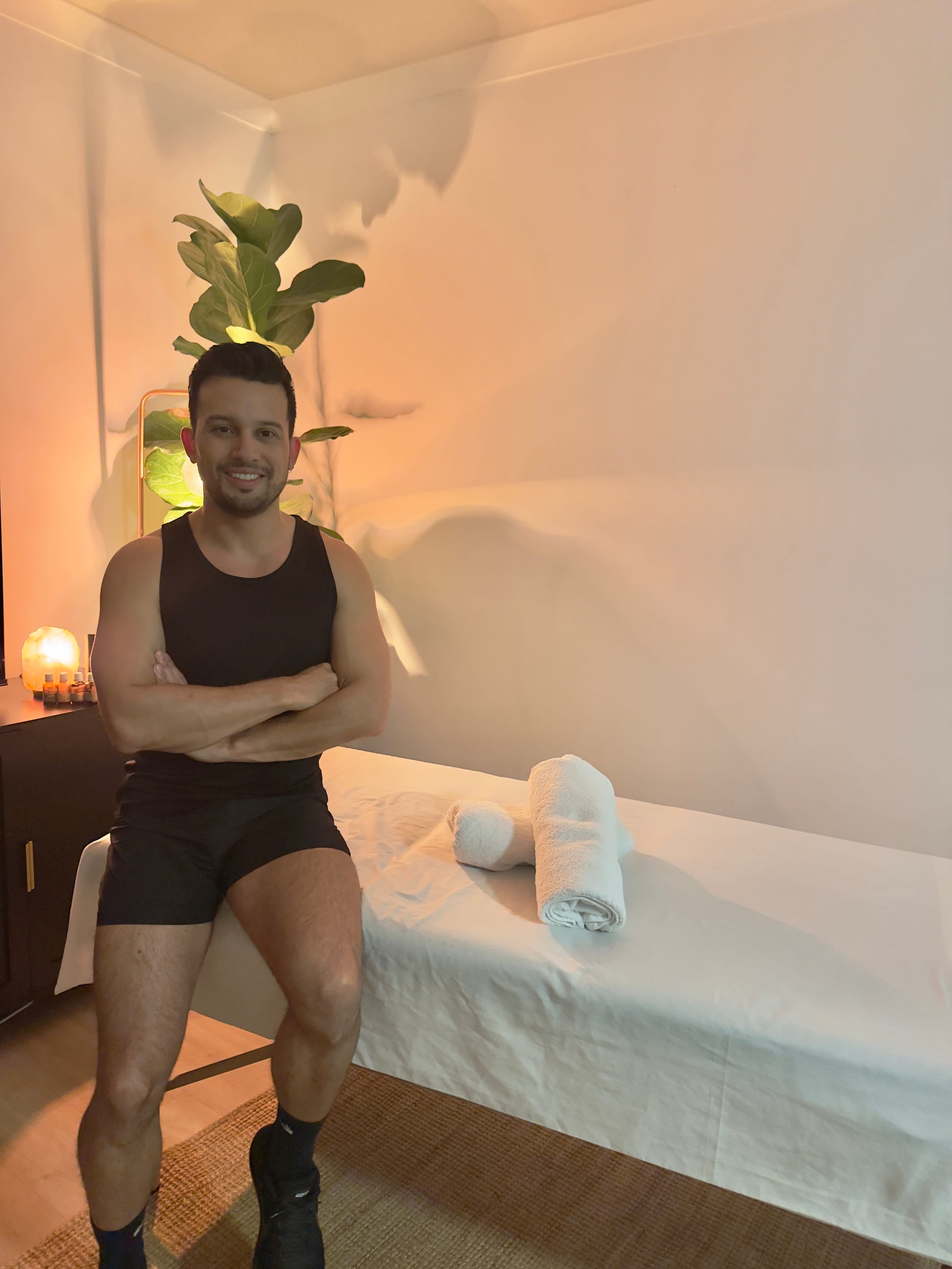 Gay Masseur