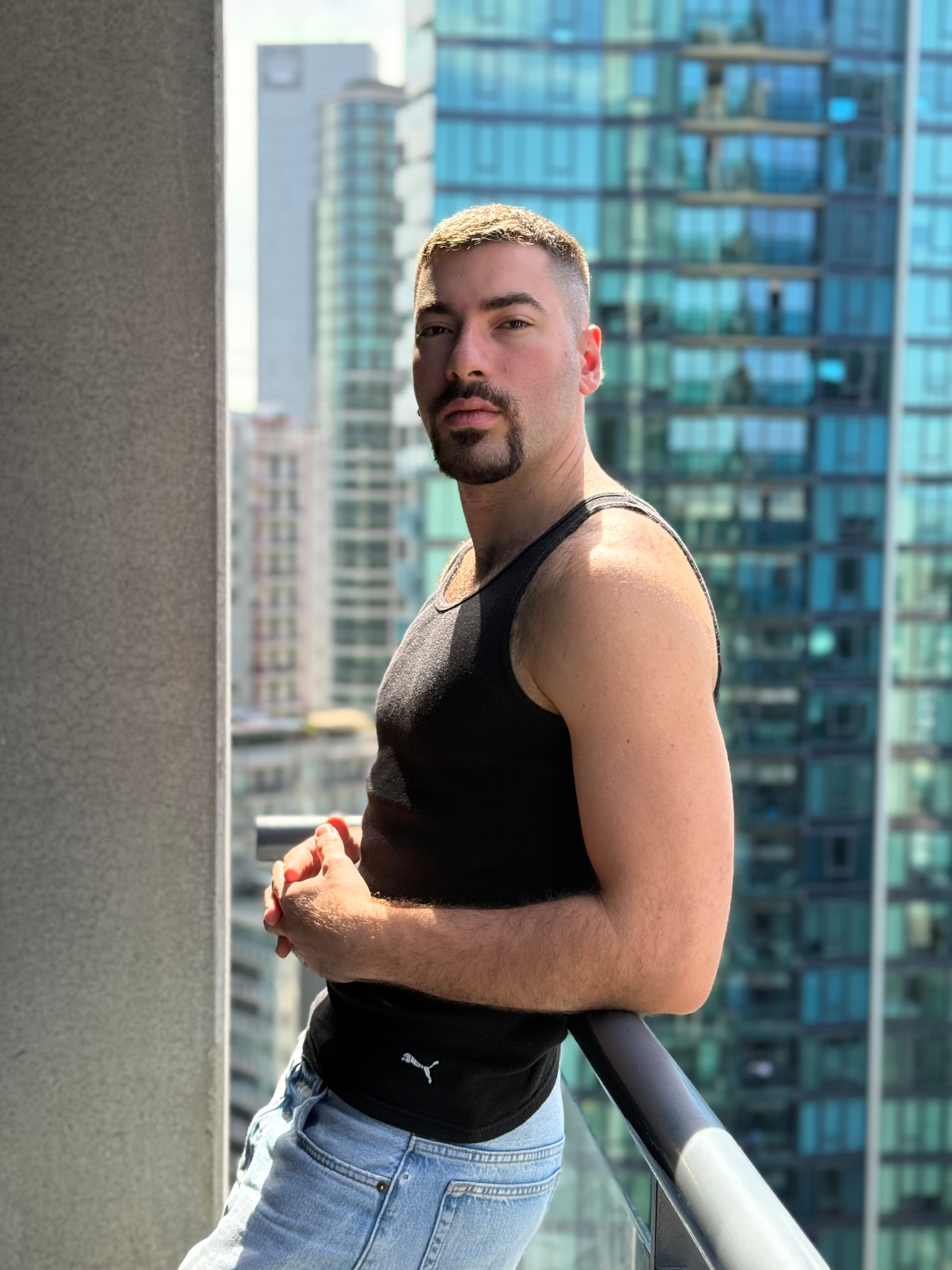 Gay Masseur