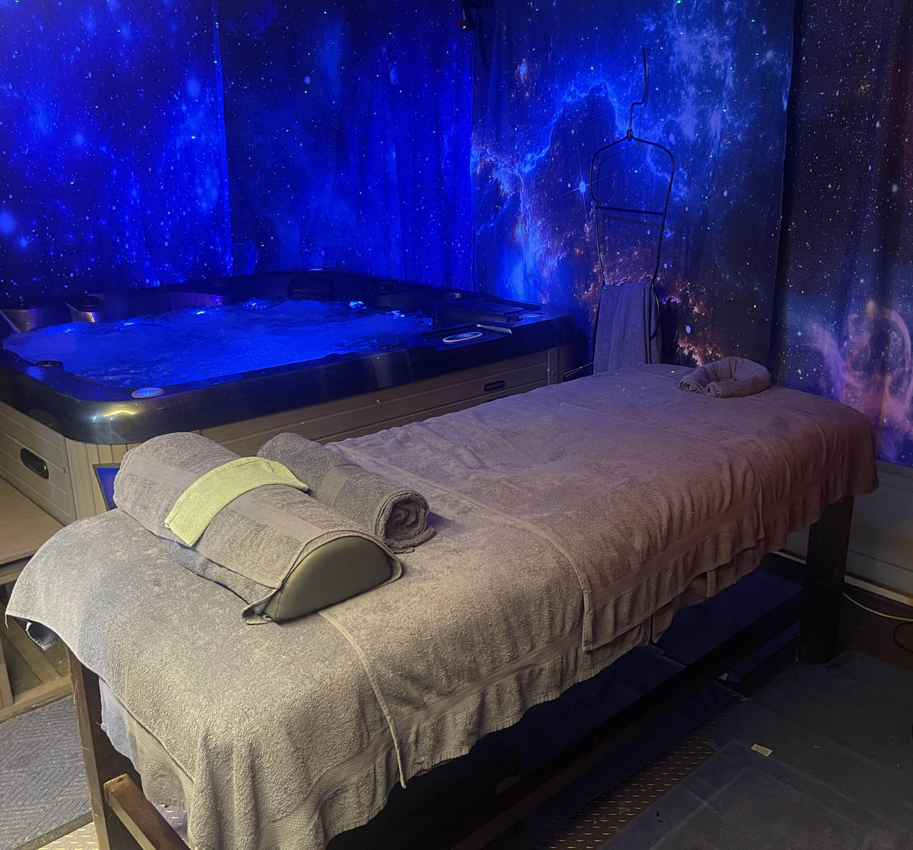 Male to Male Massage