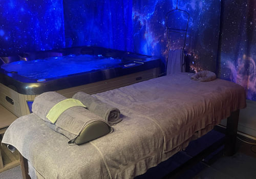profile image for DaveMan2ManPenrith in Sydney : RELAX/REMEDIAL MASSAGE - JACUZZI HOT TUB - SAUNA