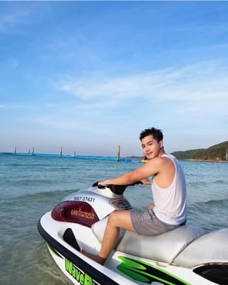 Male to Male Massage