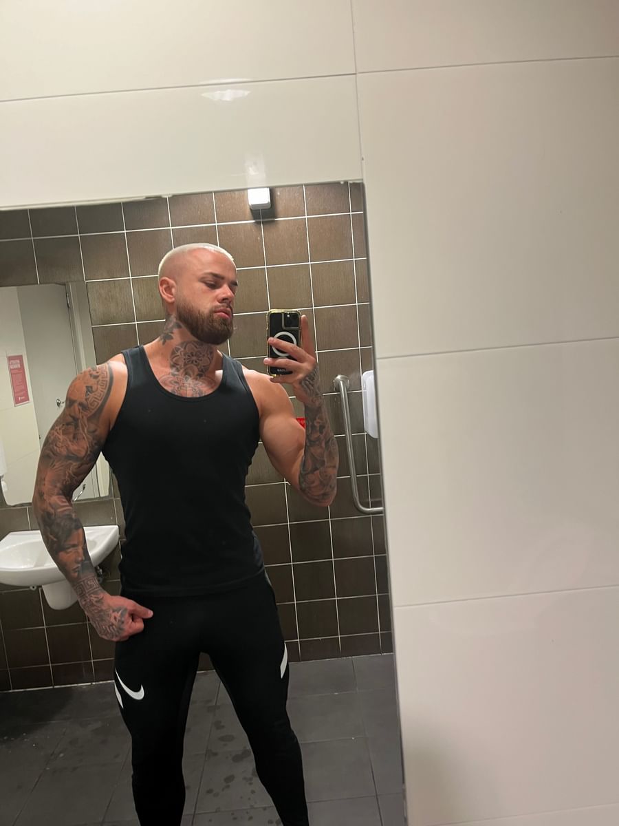 Male to Male Massage