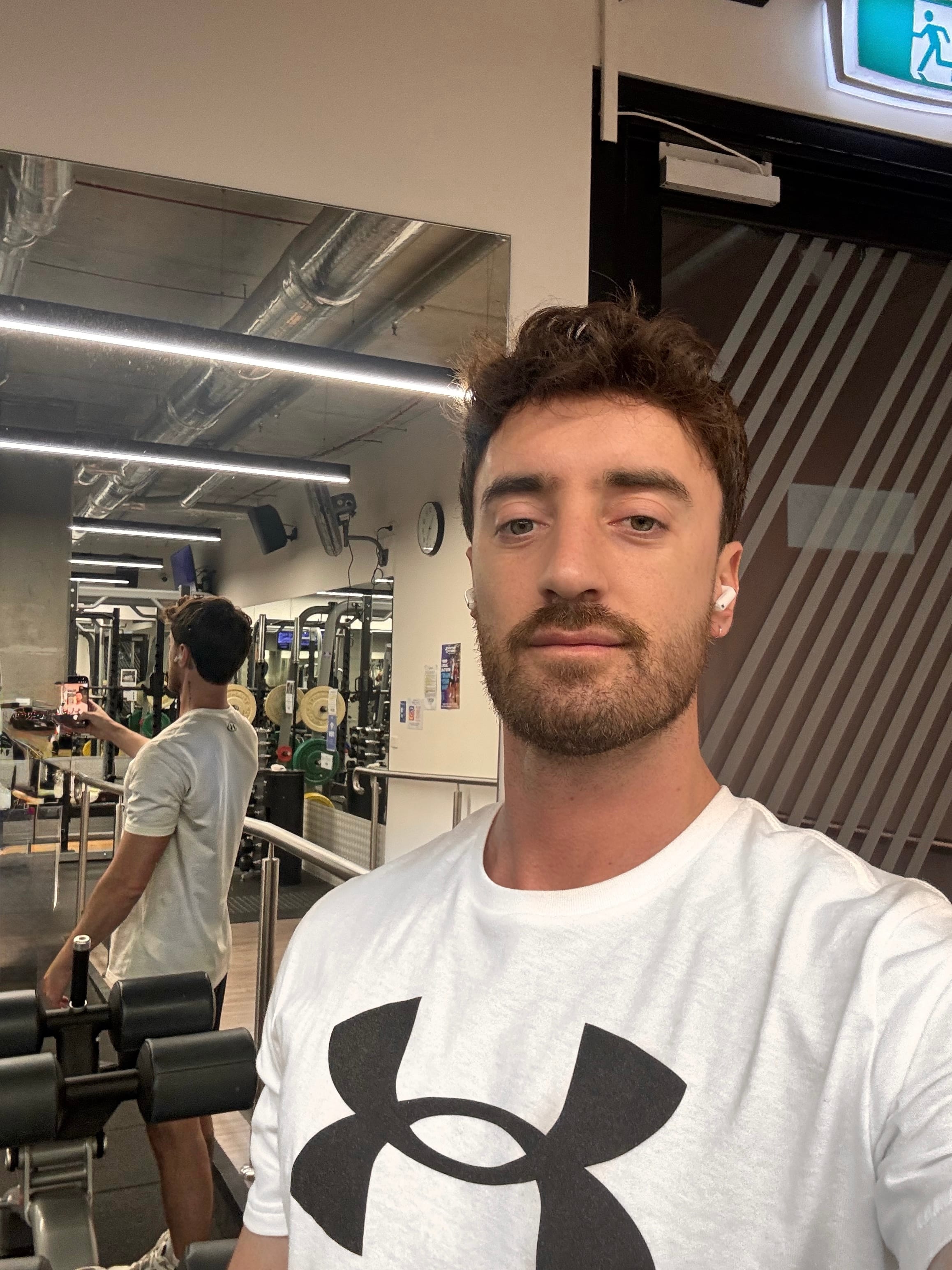 Near By Masseur - Esteban Argentina