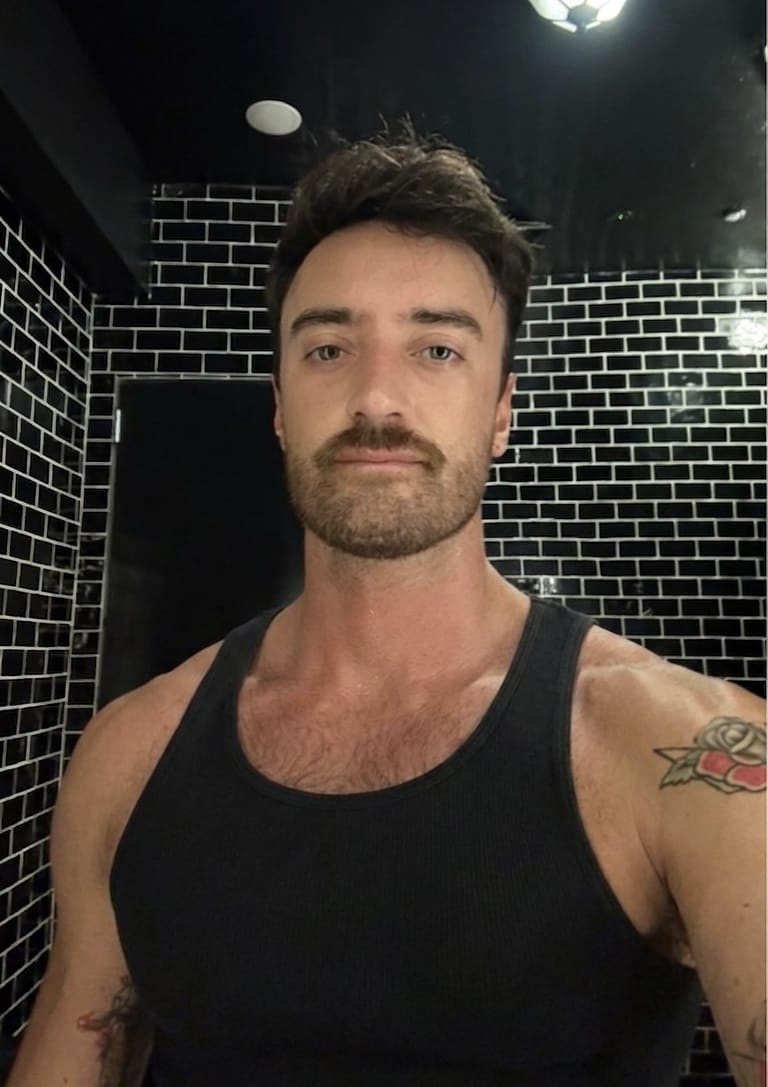 Gay massage Melbourne : Esteban Argentina