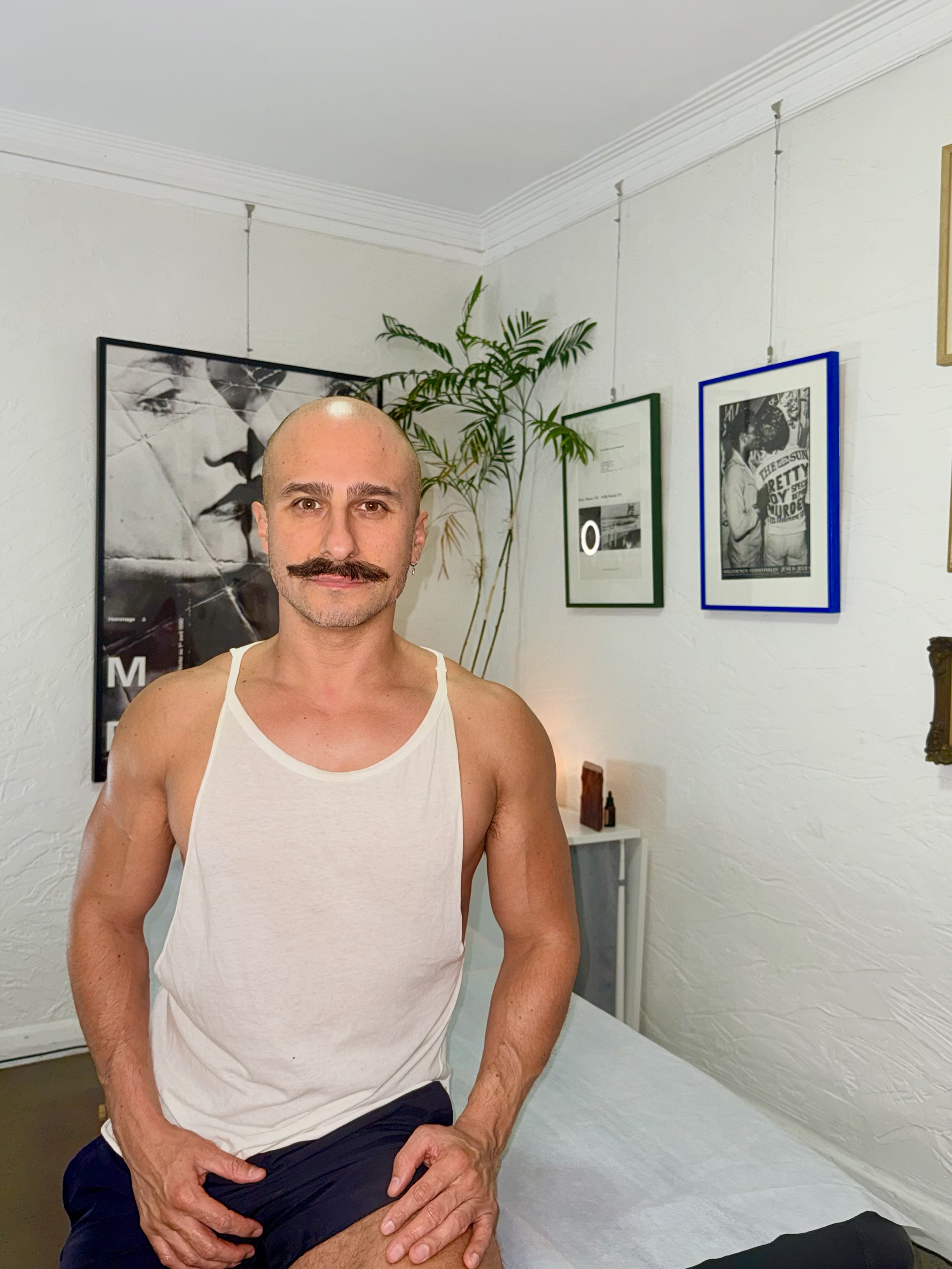 profile image 3 for FernandoMass in Potts Point : Gay massage