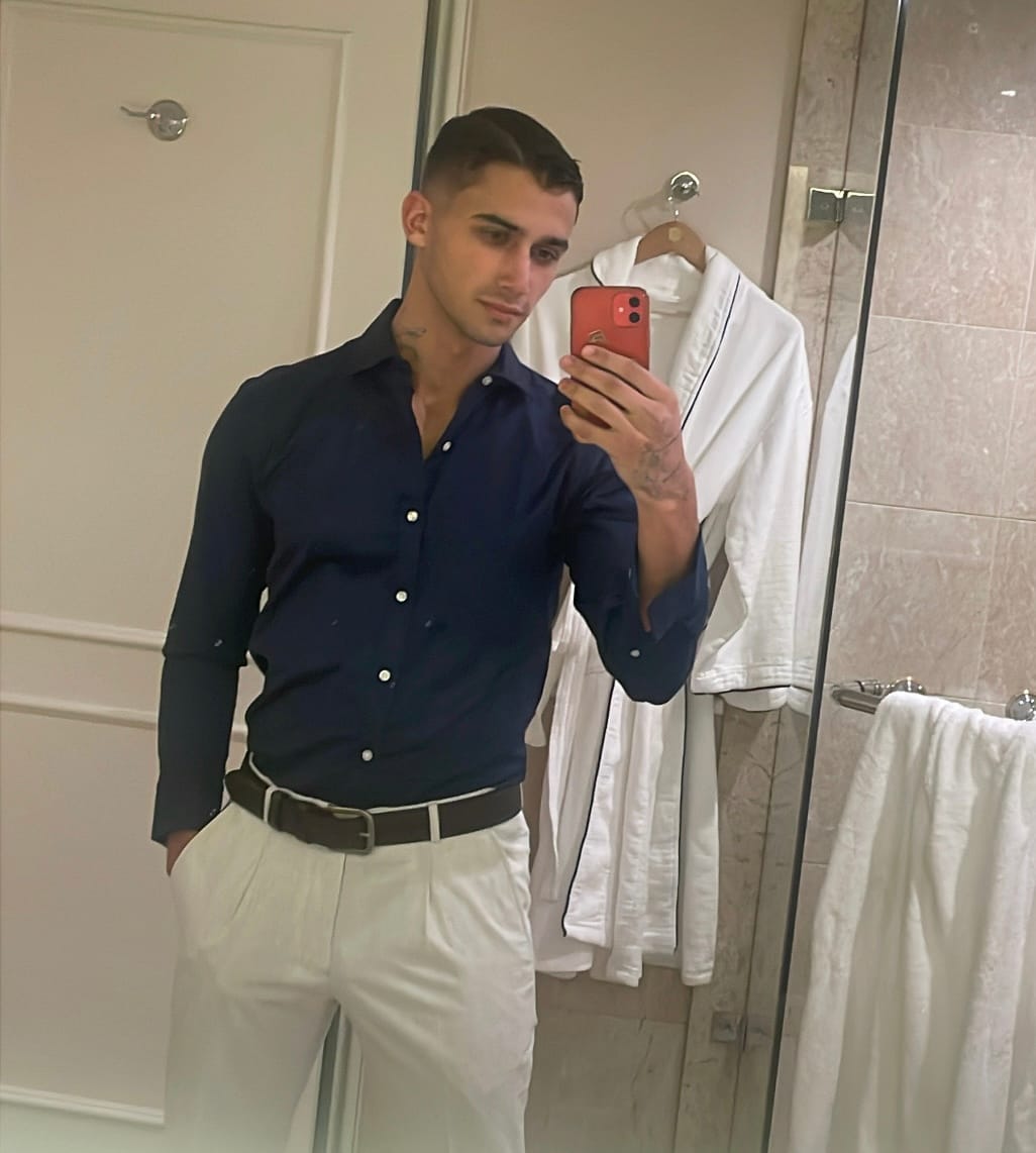 profile image for FrenchGentleman in Sydney : Tall French Guy 🇫🇷 | Warm Hands & Relaxing Vibes
