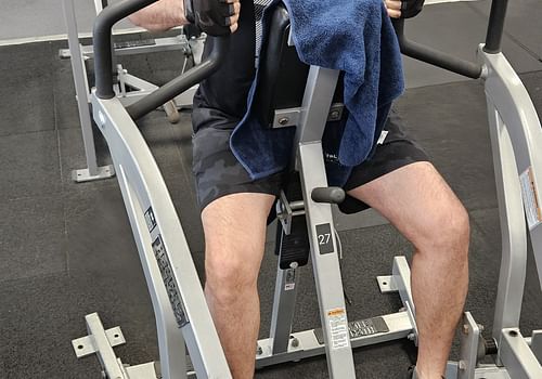 Guy massage Masseur Spotlight Fairfield Relaxation bodyrub