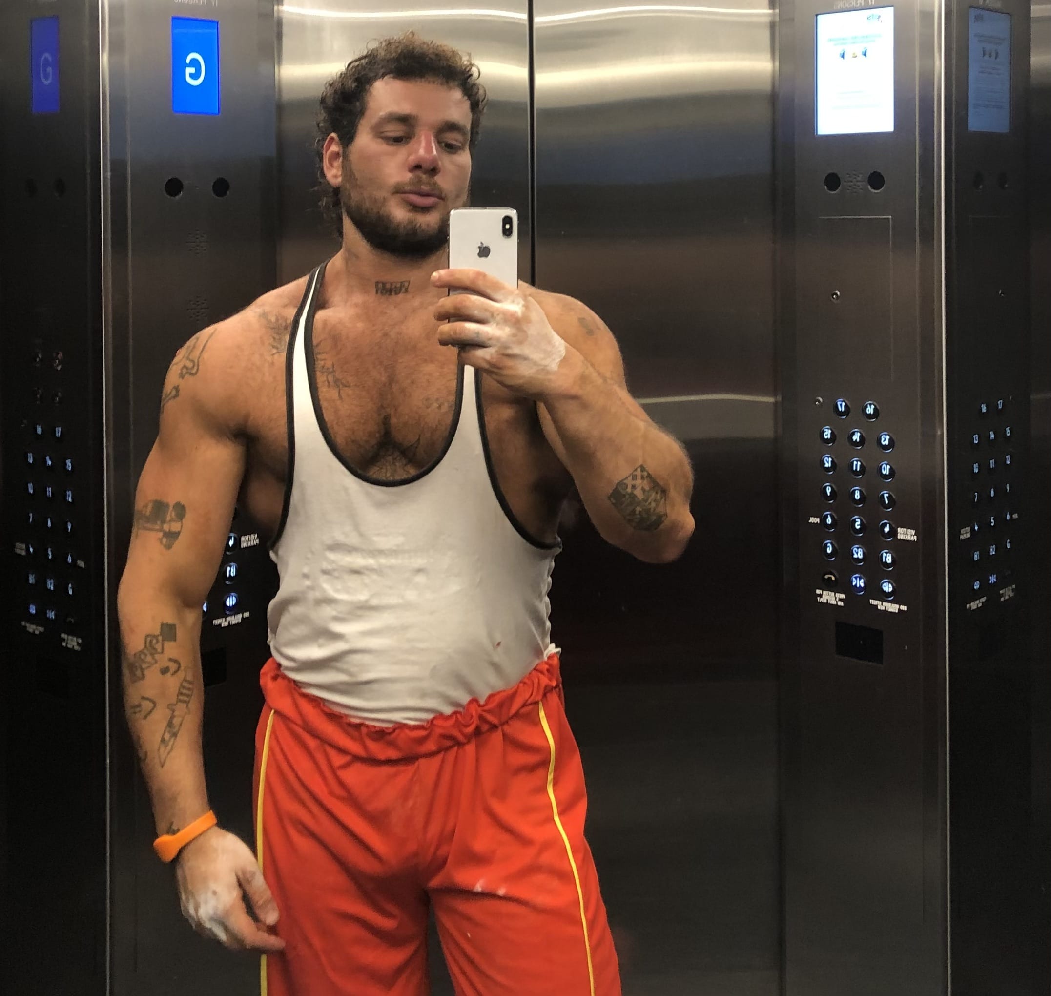 henrymassage : Henry Sydney 