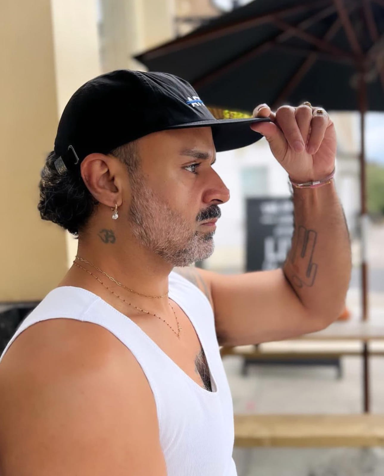 HoneyBear Masseur Spotlight Redfern Male Massage