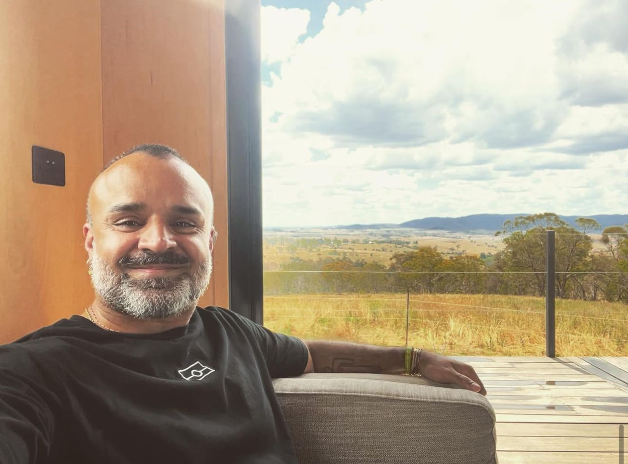 HoneyBear Masseur Spotlight Redfern male to male Massage