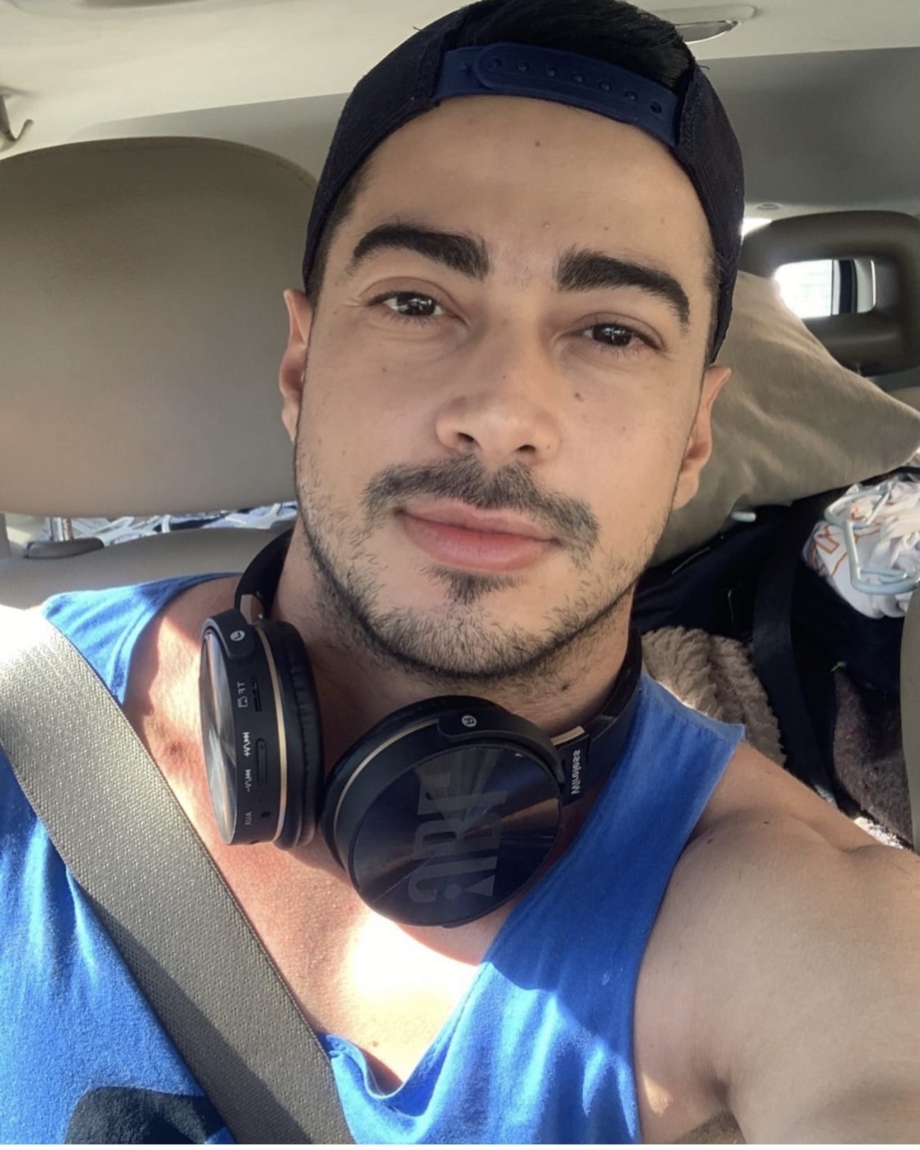 profile image for Hugobrazilian in Sydney : Strong hands, a warm touch