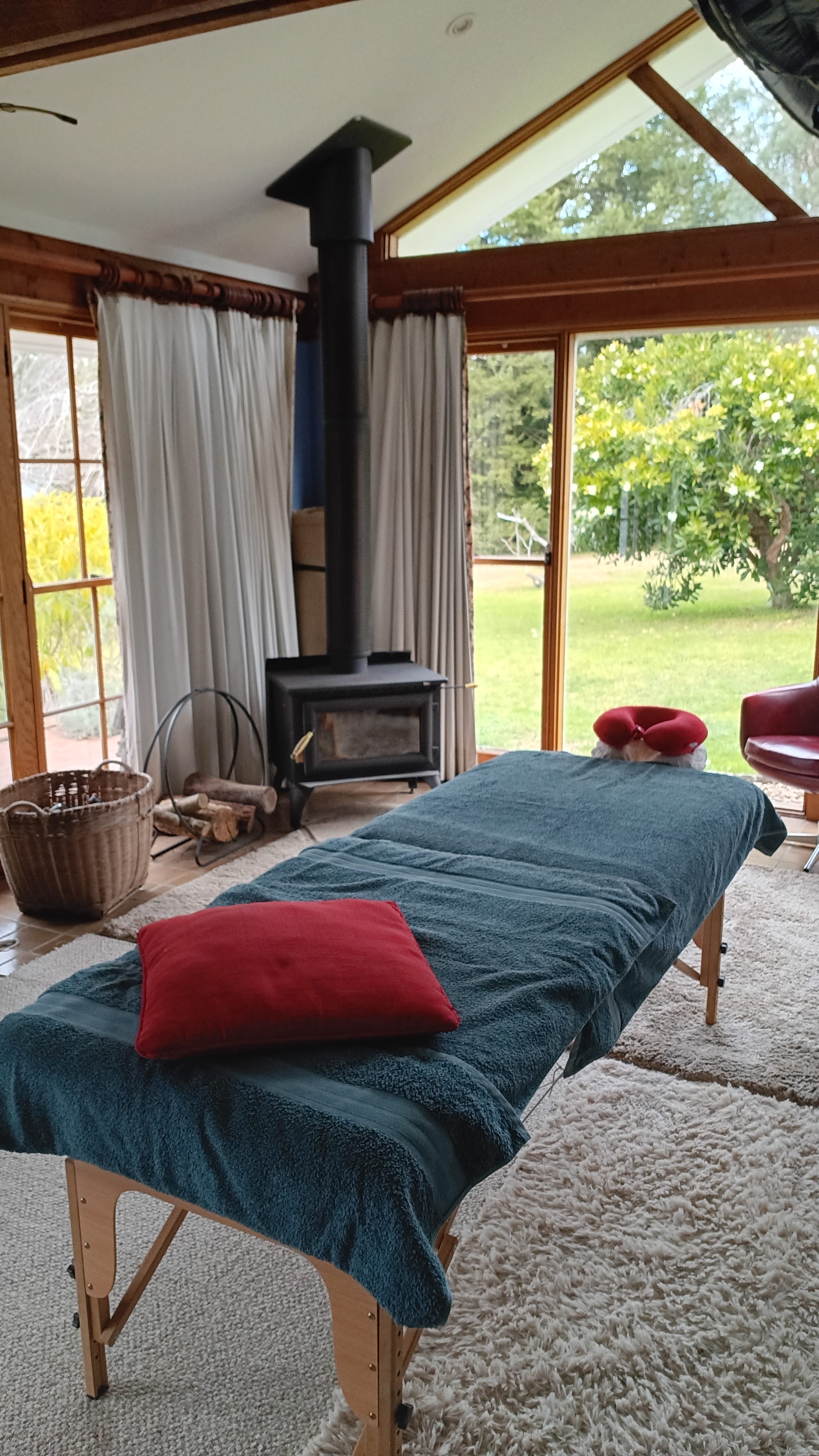 profile image for in the Highlands  in Bowral : High Quality Classy Southern Highlands Massage 