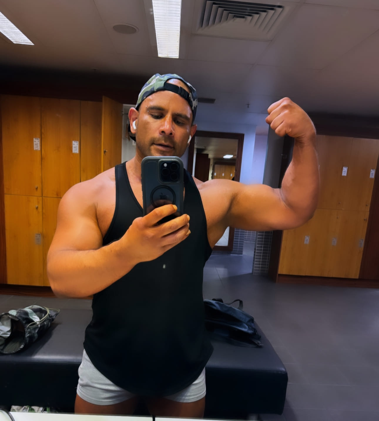 JakesMoves Masseur Spotlight Melbourne Relaxation bodyrub