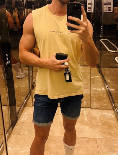 profile image for jarrodj in Brisbane : Certified Lomi Lomi Therapist