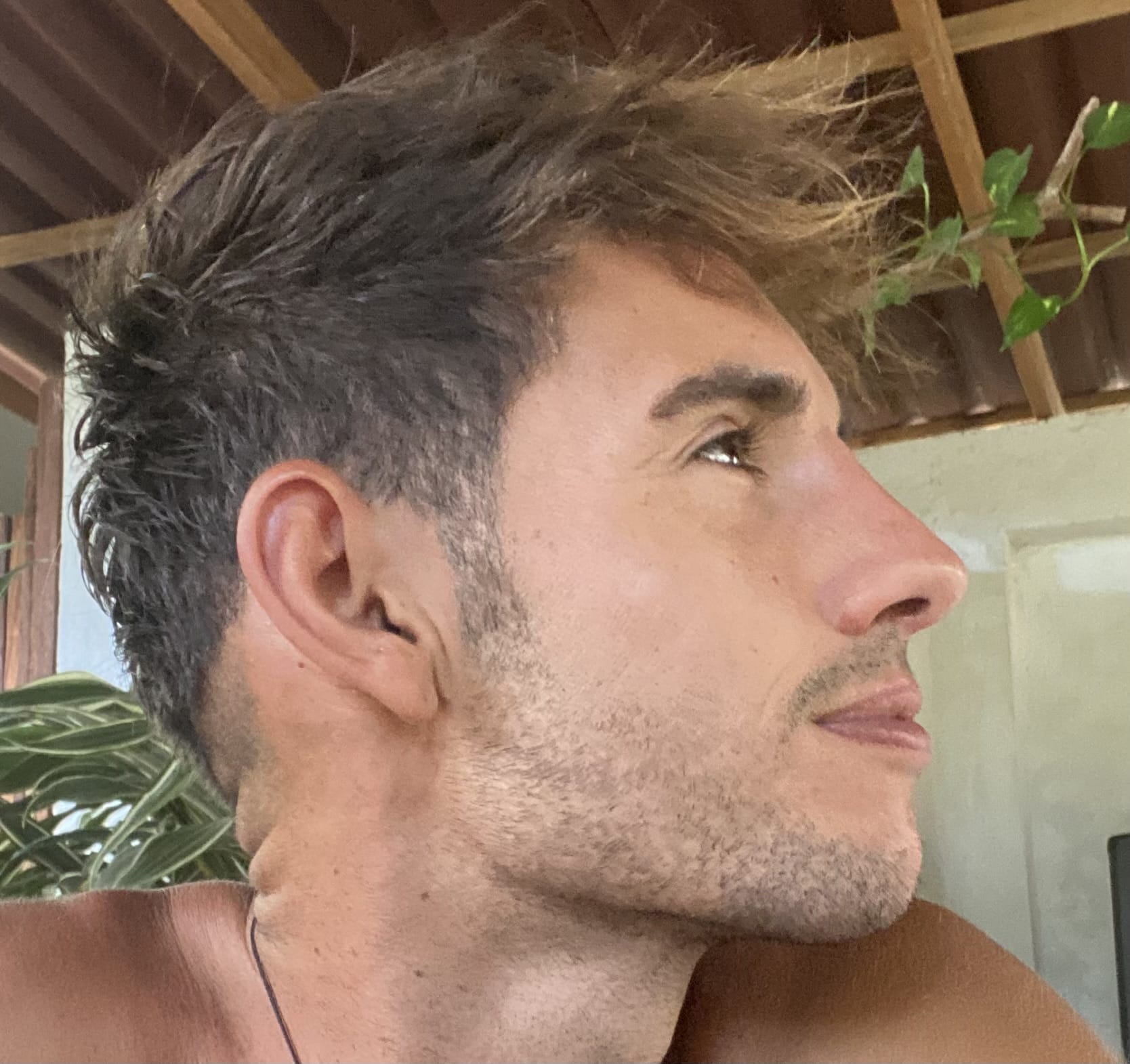 Javier Spain Masseur Spotlight Melbourne male to male Massage