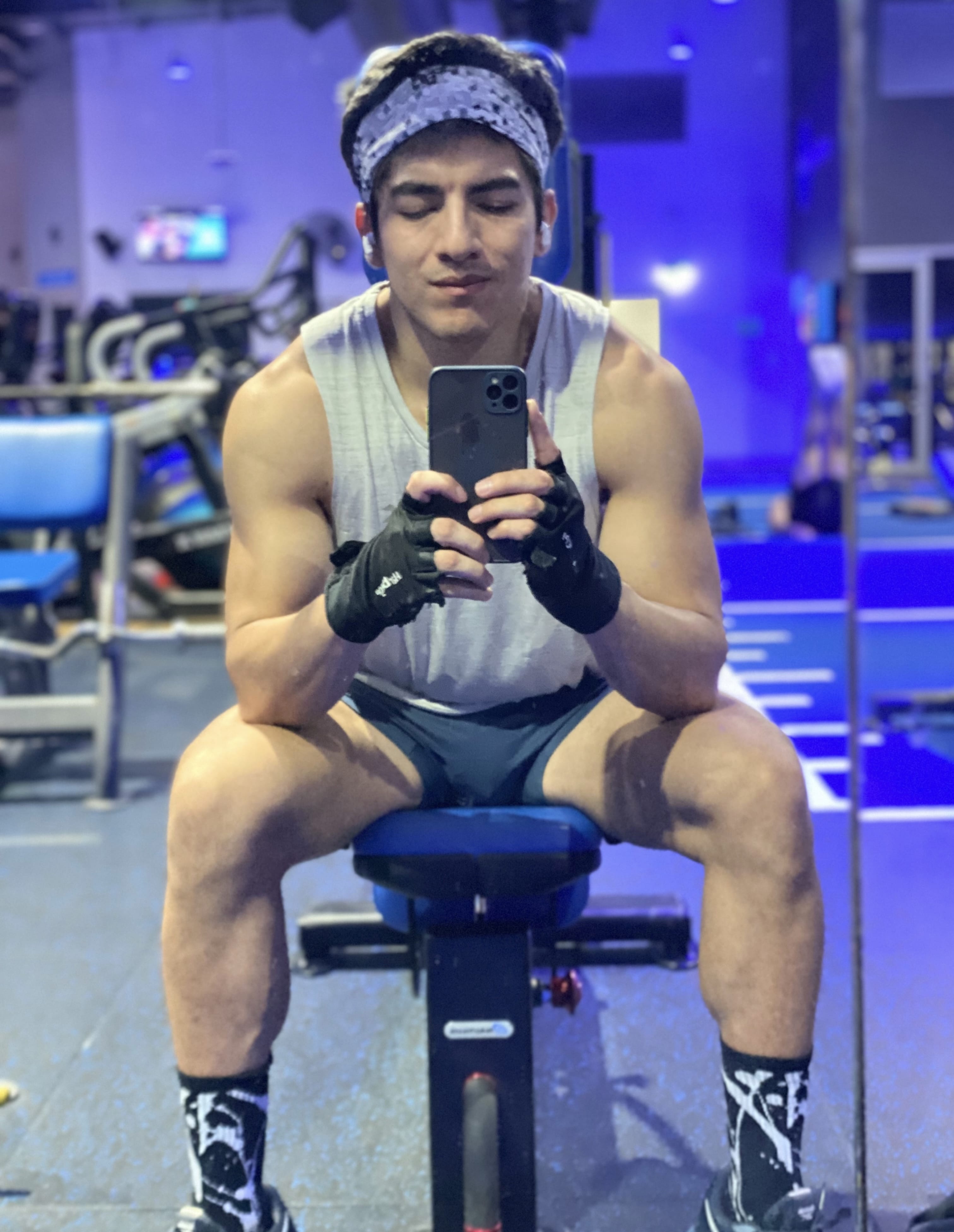 Johen Masseur Spotlight Sydney M2M Massage