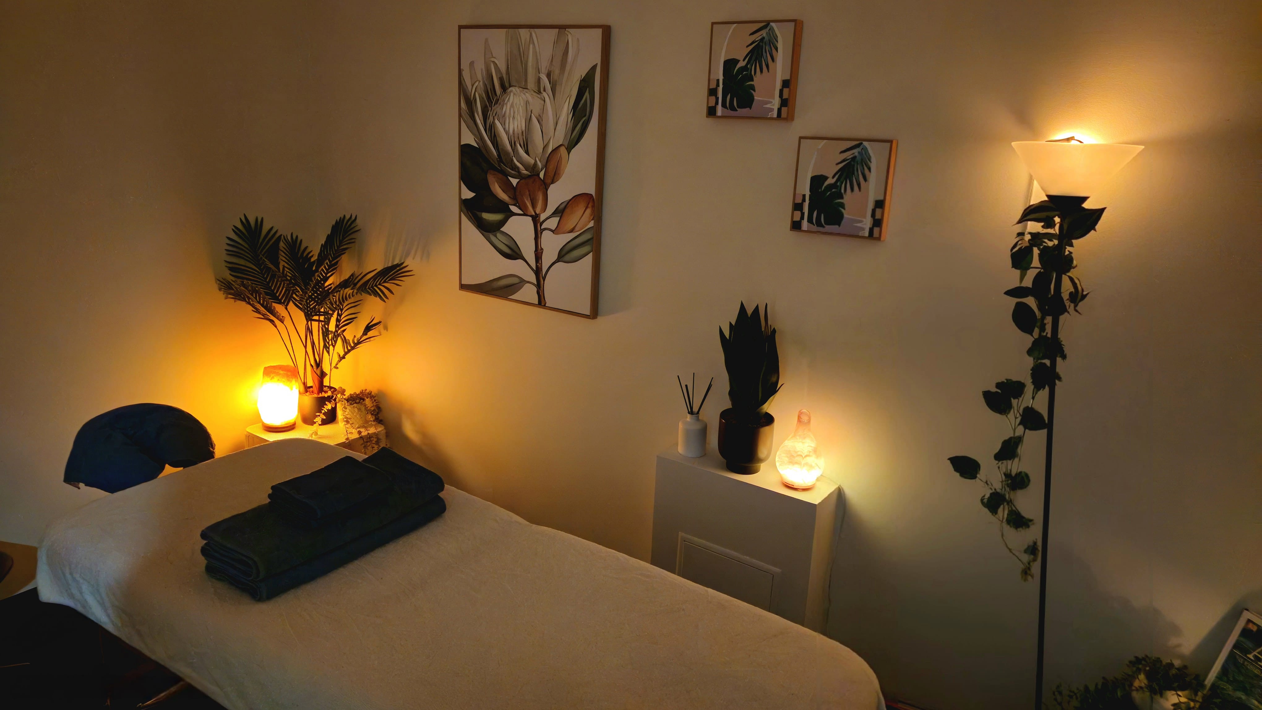 profile image 8 for Flexion and Flow in Footscray : Gay massage