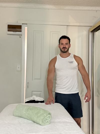 profile image for Kadu Roc in Sydney : “More than a massage, a touch of care.”