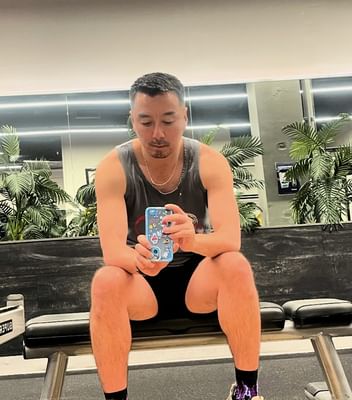 Male to Male Massage