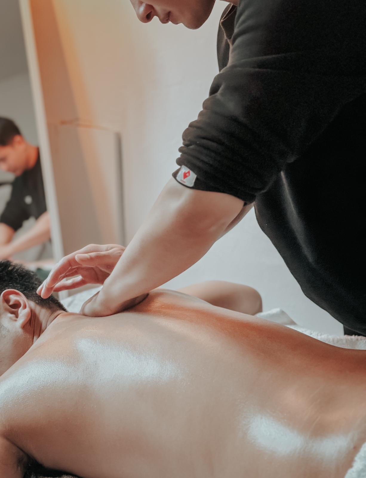 profile image 9 for kuumenspa in Melbourne : Masseur