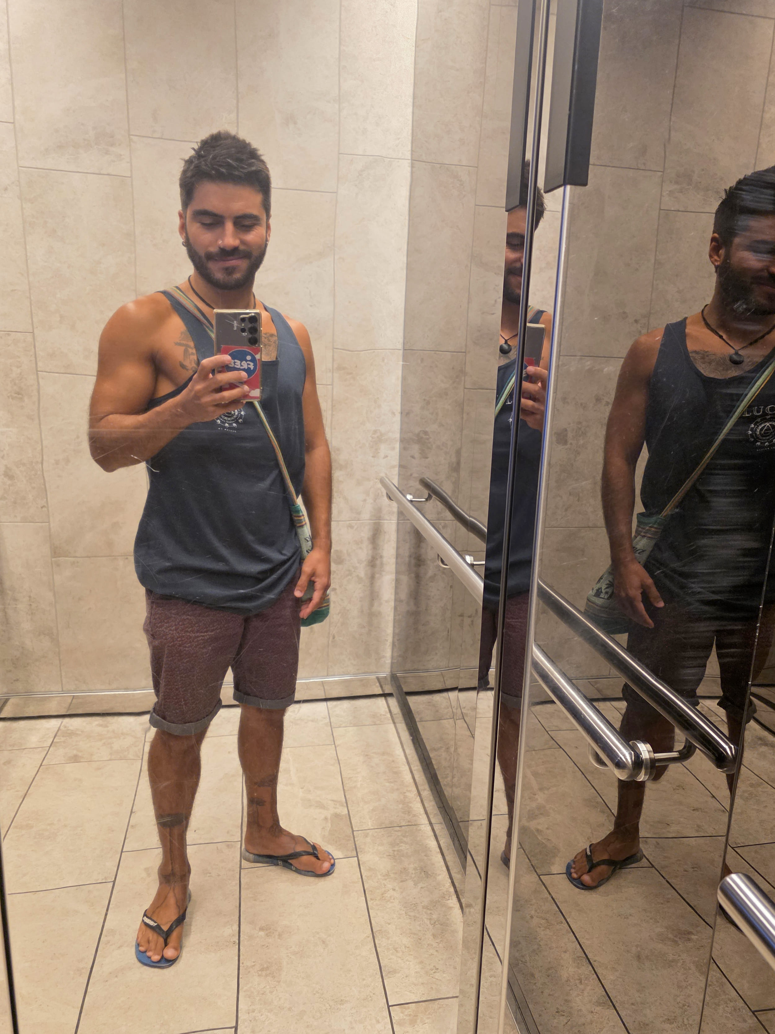 Latin Lucas Masseur Spotlight Perth Relaxation Bodywork