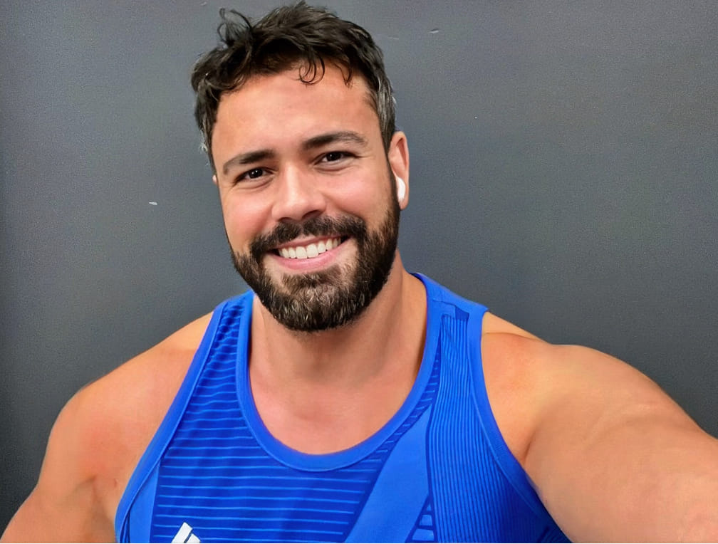 Male Massage Australia Sydenham : Latin Muscle Man 