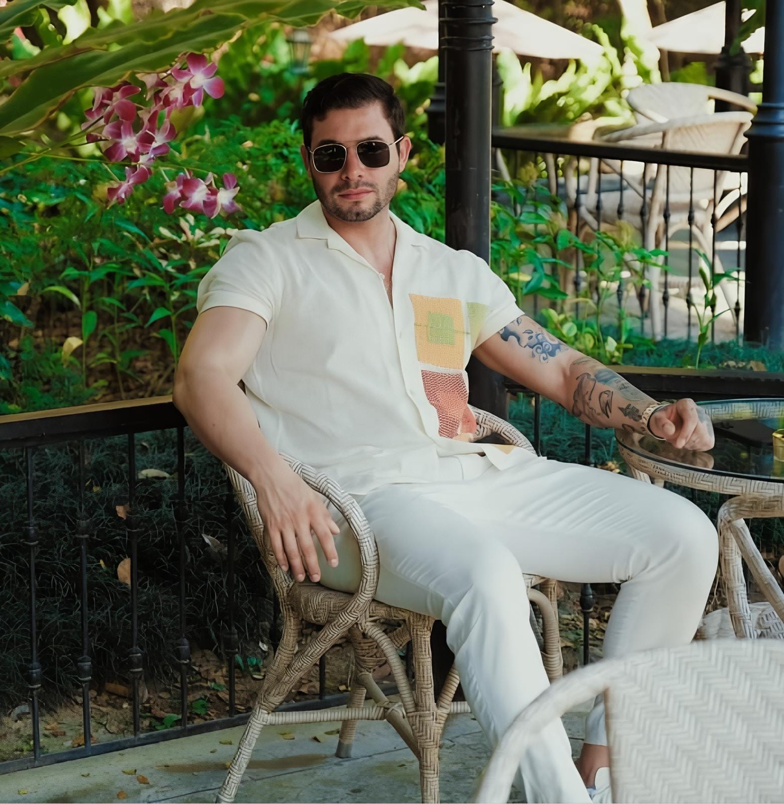 profile image for Luucass in Kings Cross : The care you feel