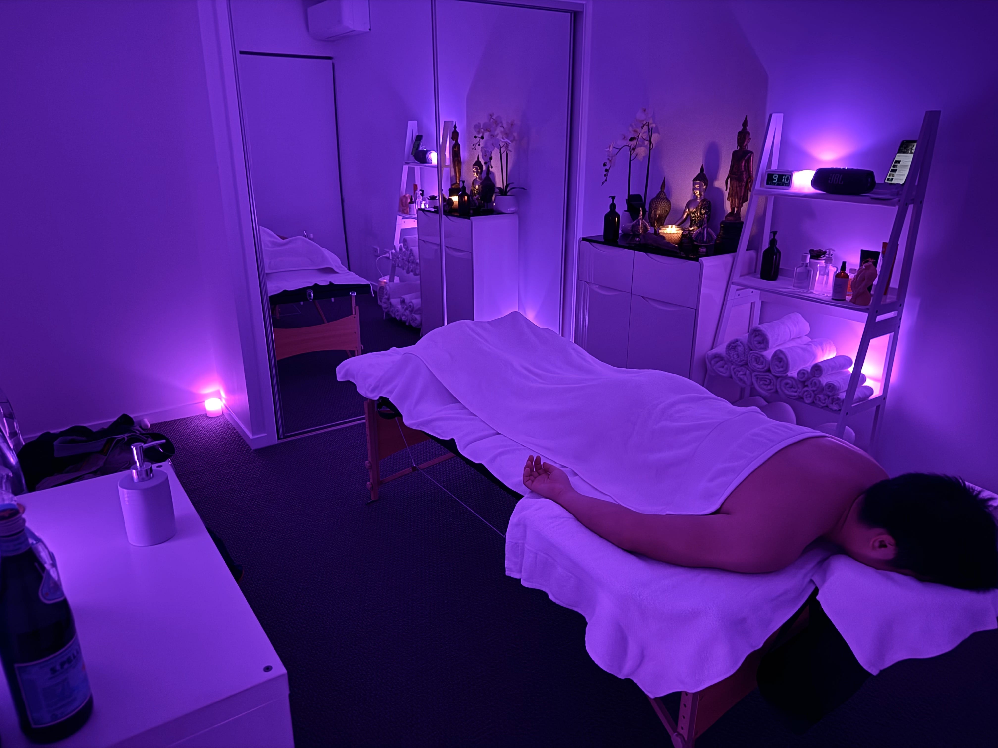 Near By Masseur - Wellness Therapy