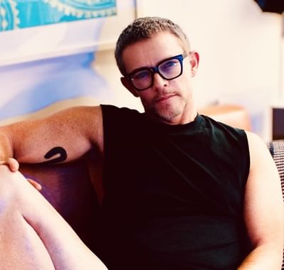 profile image for MANRUB in Prahran : MANRUB ... go on , you deserve it.