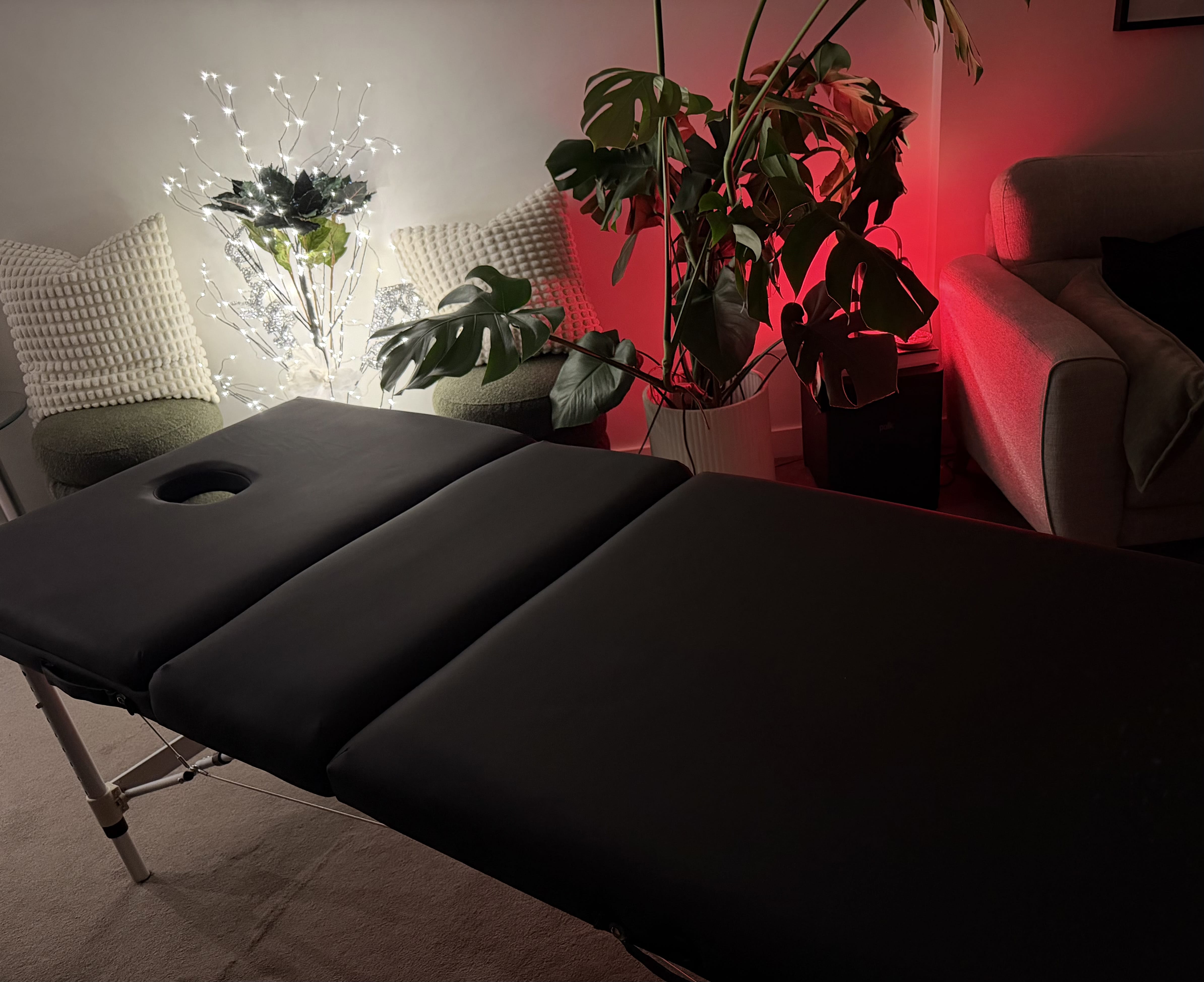 Midnight Muscle  : Luxury muscle Therapy ,Performance.Precision.