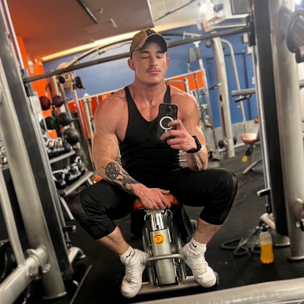 Musclehands Masseur Spotlight Potts Point male to male Massage