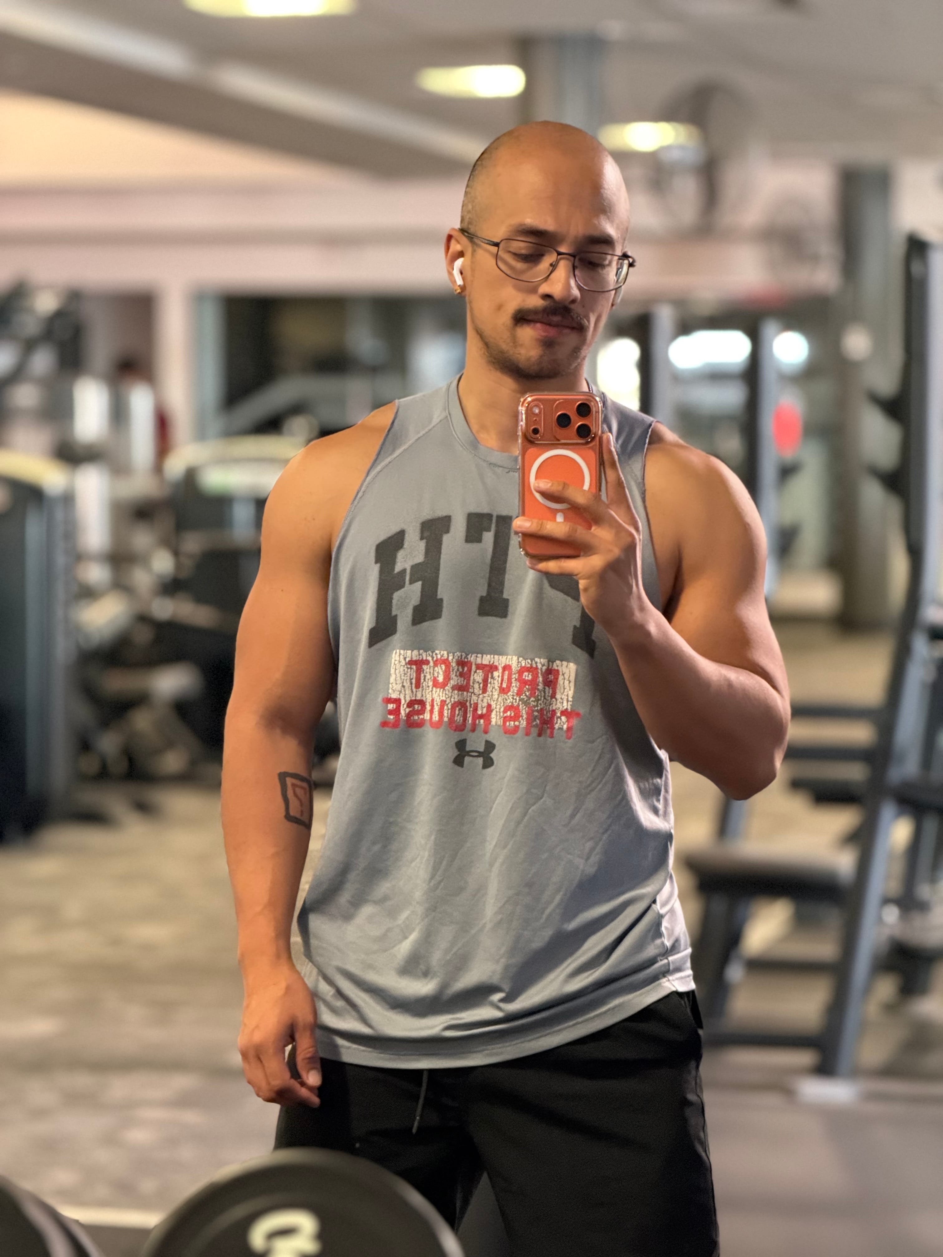 profile image for Nico Valentino in Spring Hill : Nico- Latino massage
