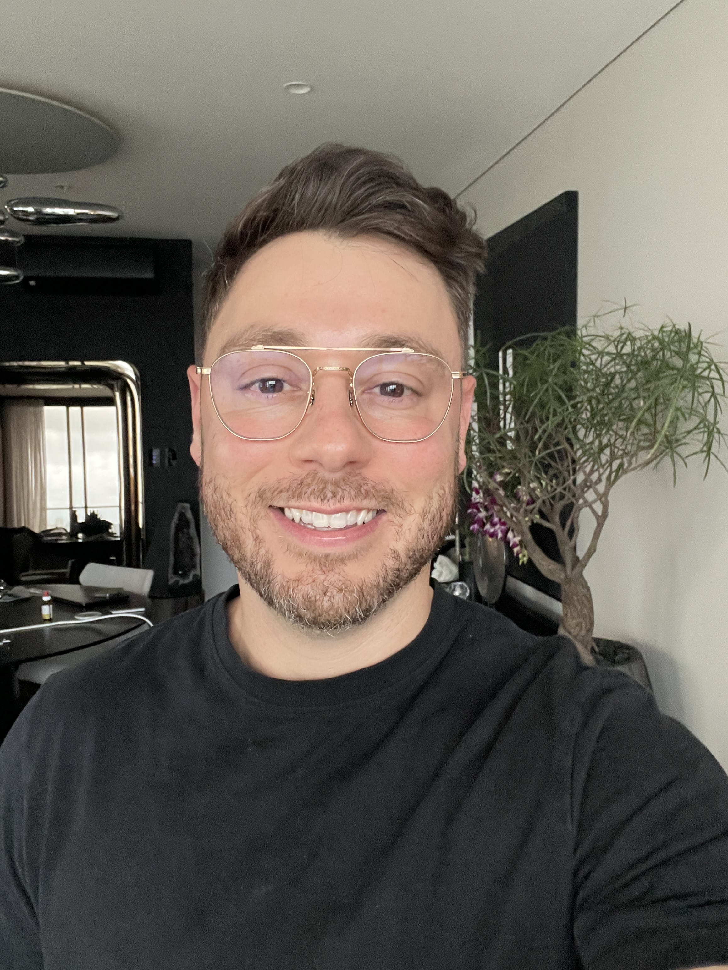 Redfern Local : Ex-gymnast - Understands The Human Body