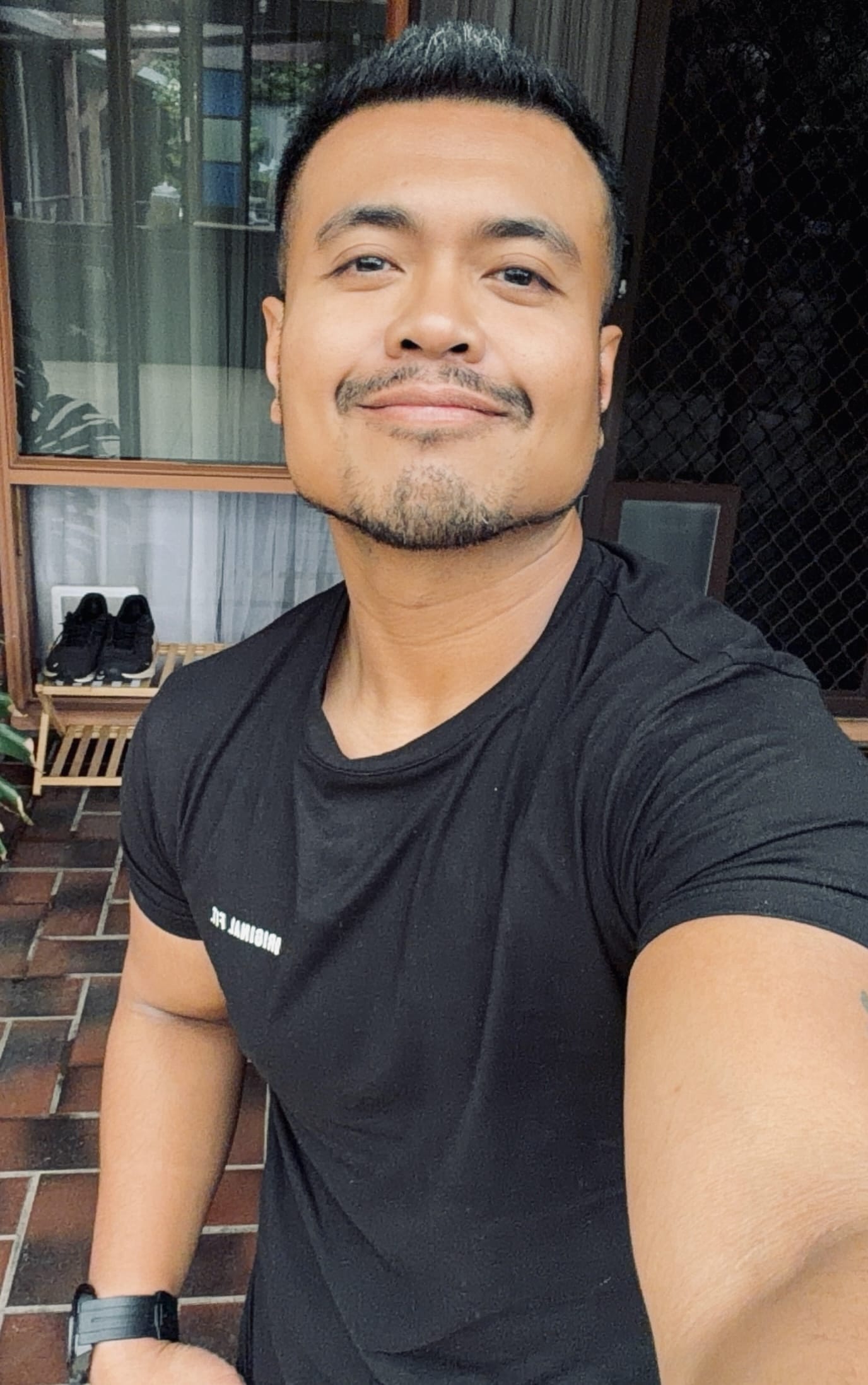 Reexe Zx : Helping you feel the Best, Relax, Renew, Revive..