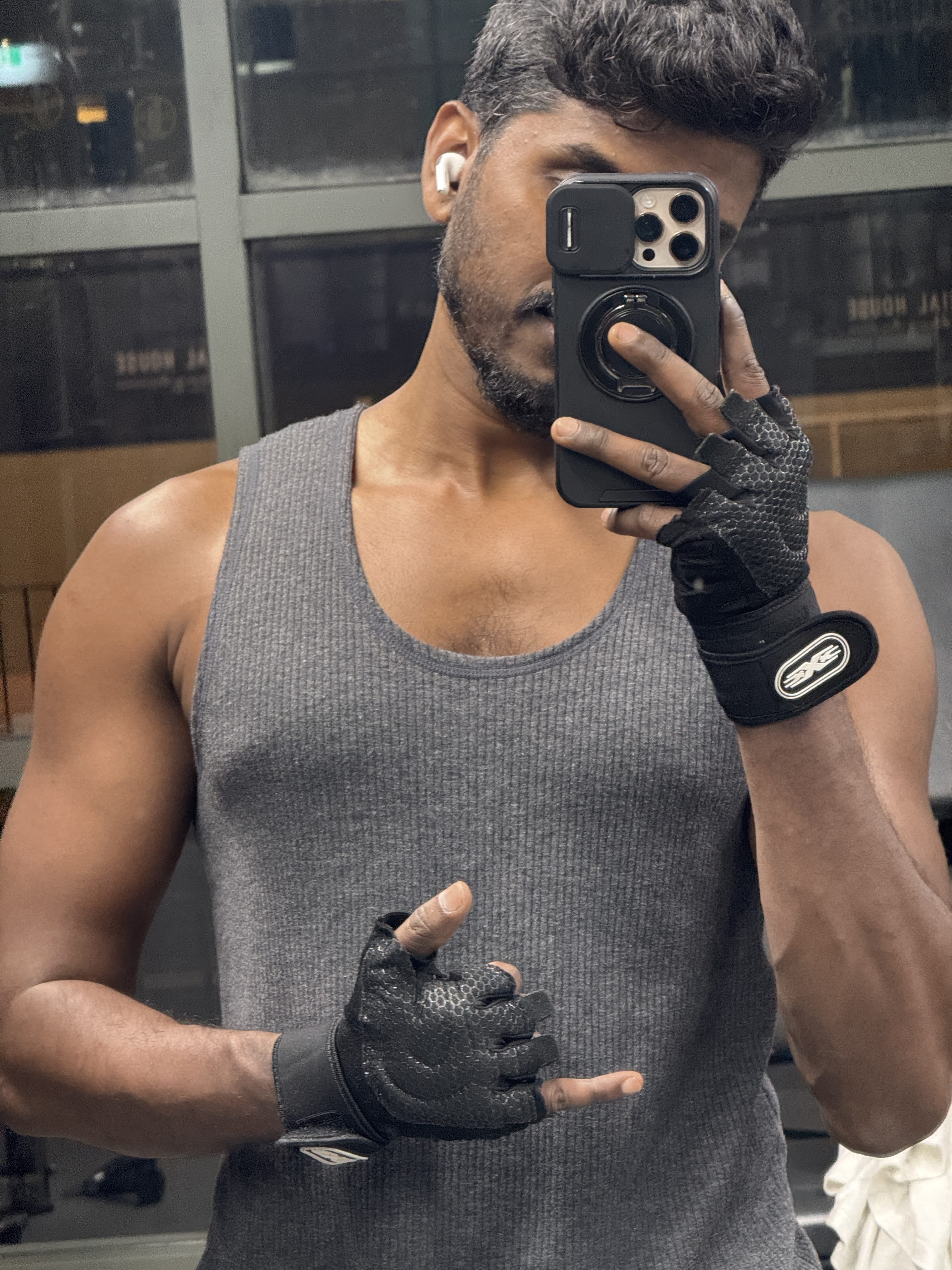 profile image for robin.143 in Parramatta : Robin relaxing massage