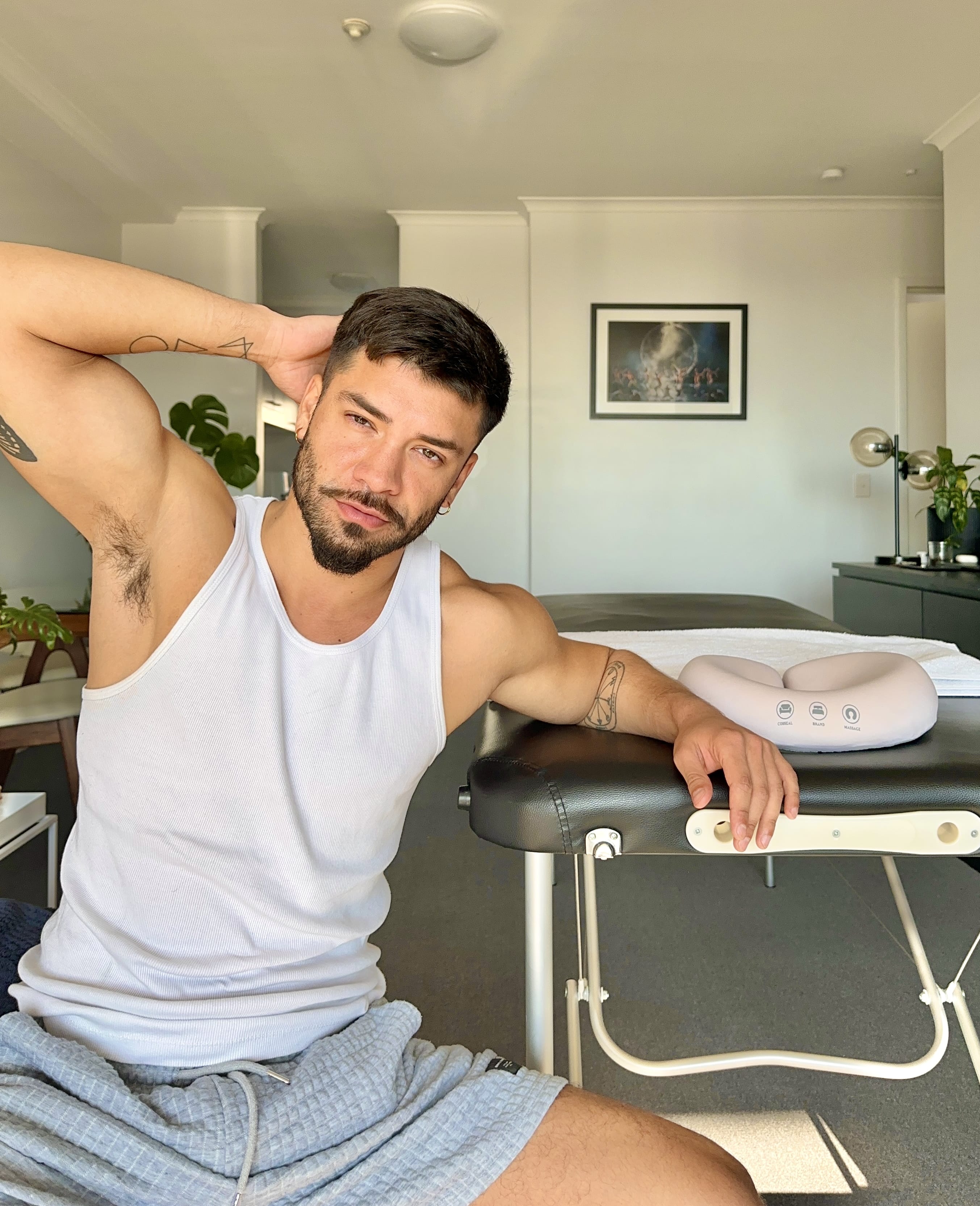 profile image 4 for santimasseur in Sydney : Gay massage