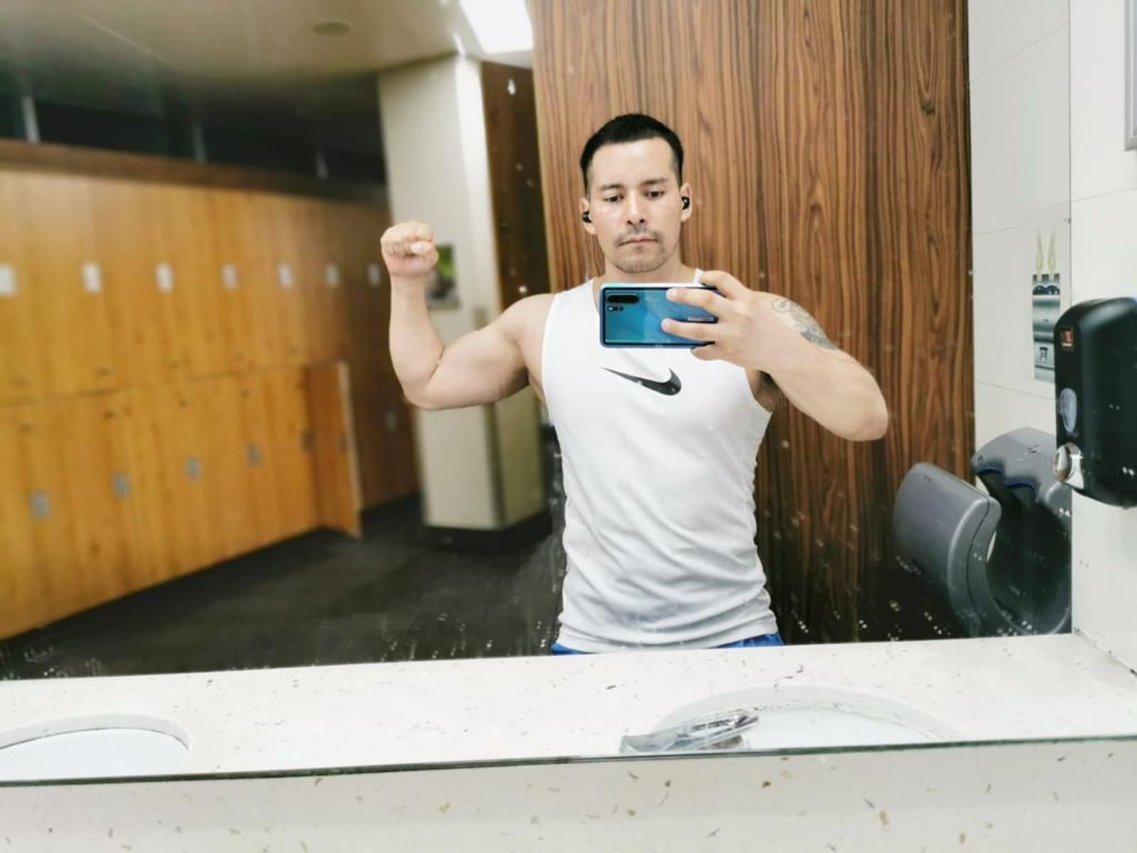 Male to Male Massage