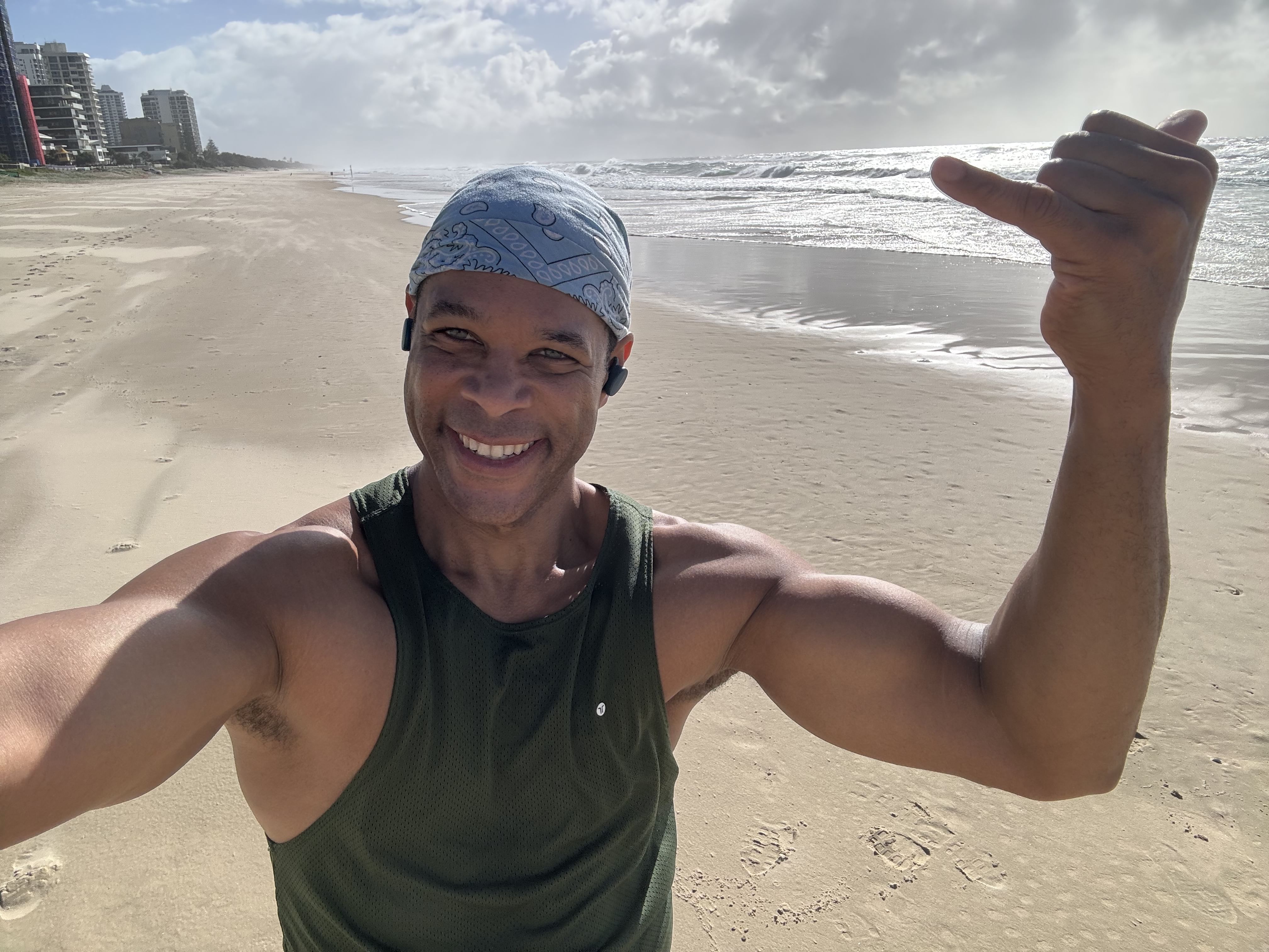 Strong Handed Man Masseur Spotlight South Yarra Massage Therapy