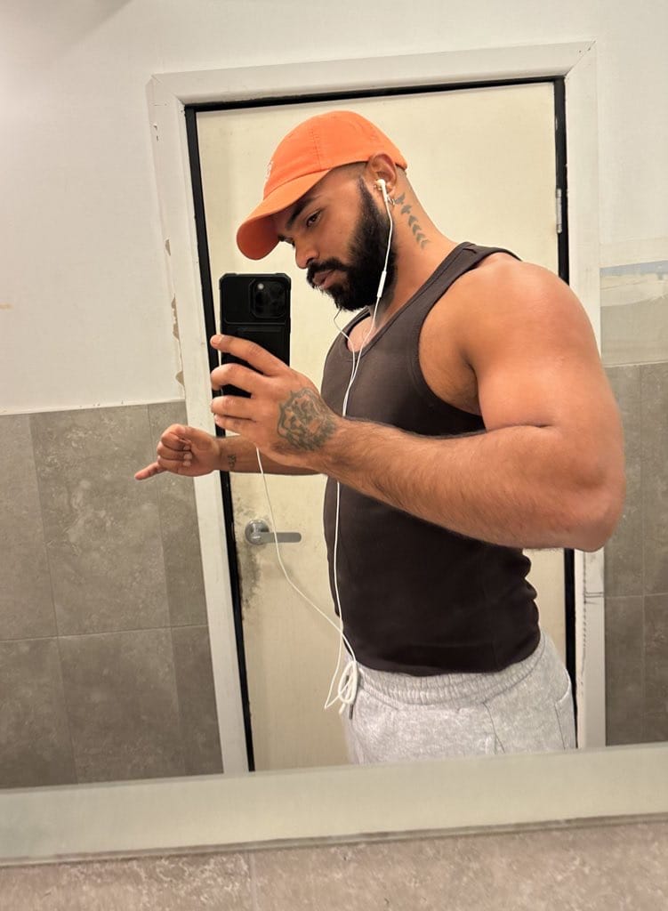 Gay Masseur
