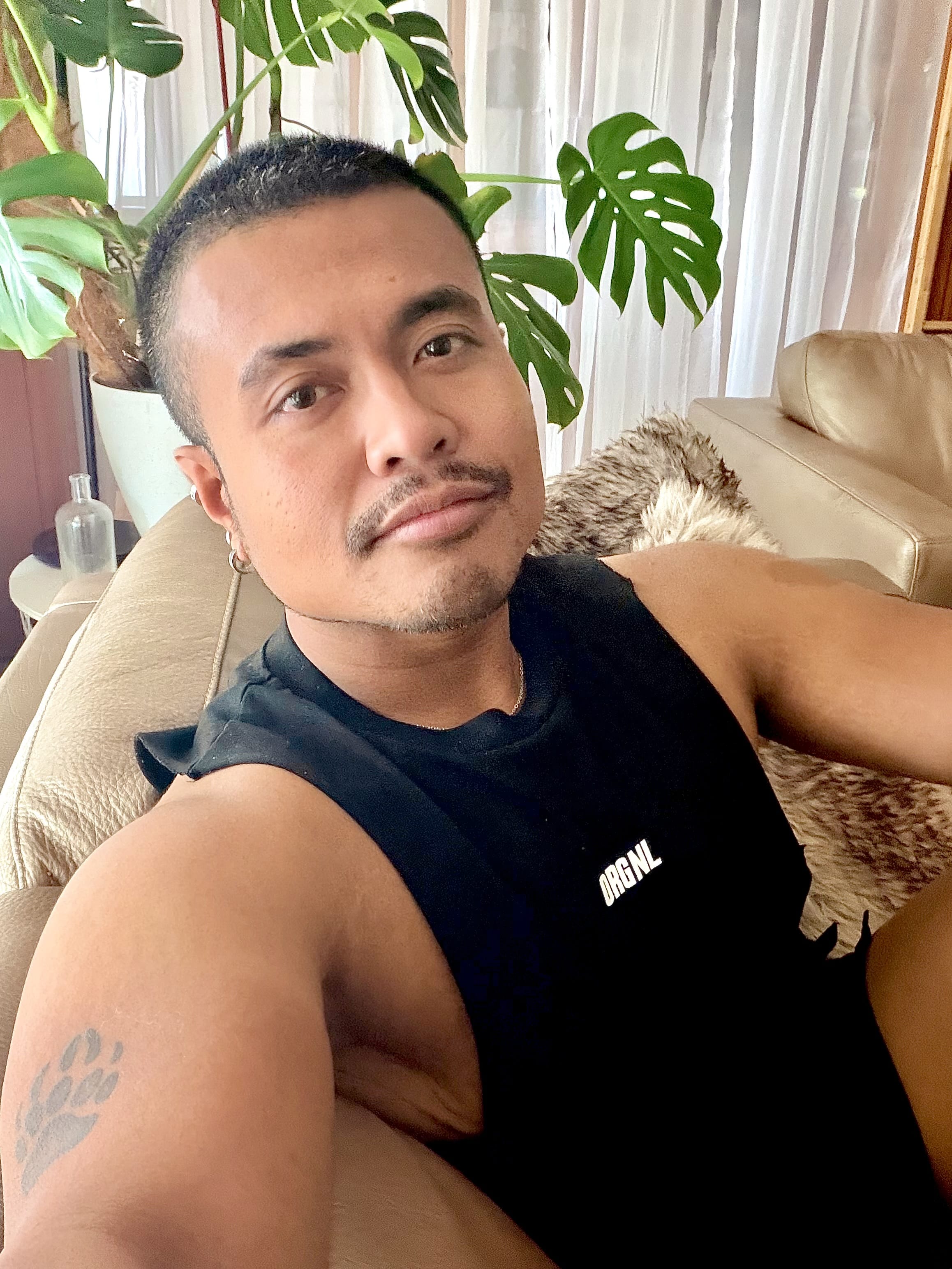 Zac Reece : Helping you feel the Best, Relax, Renew, Revive..