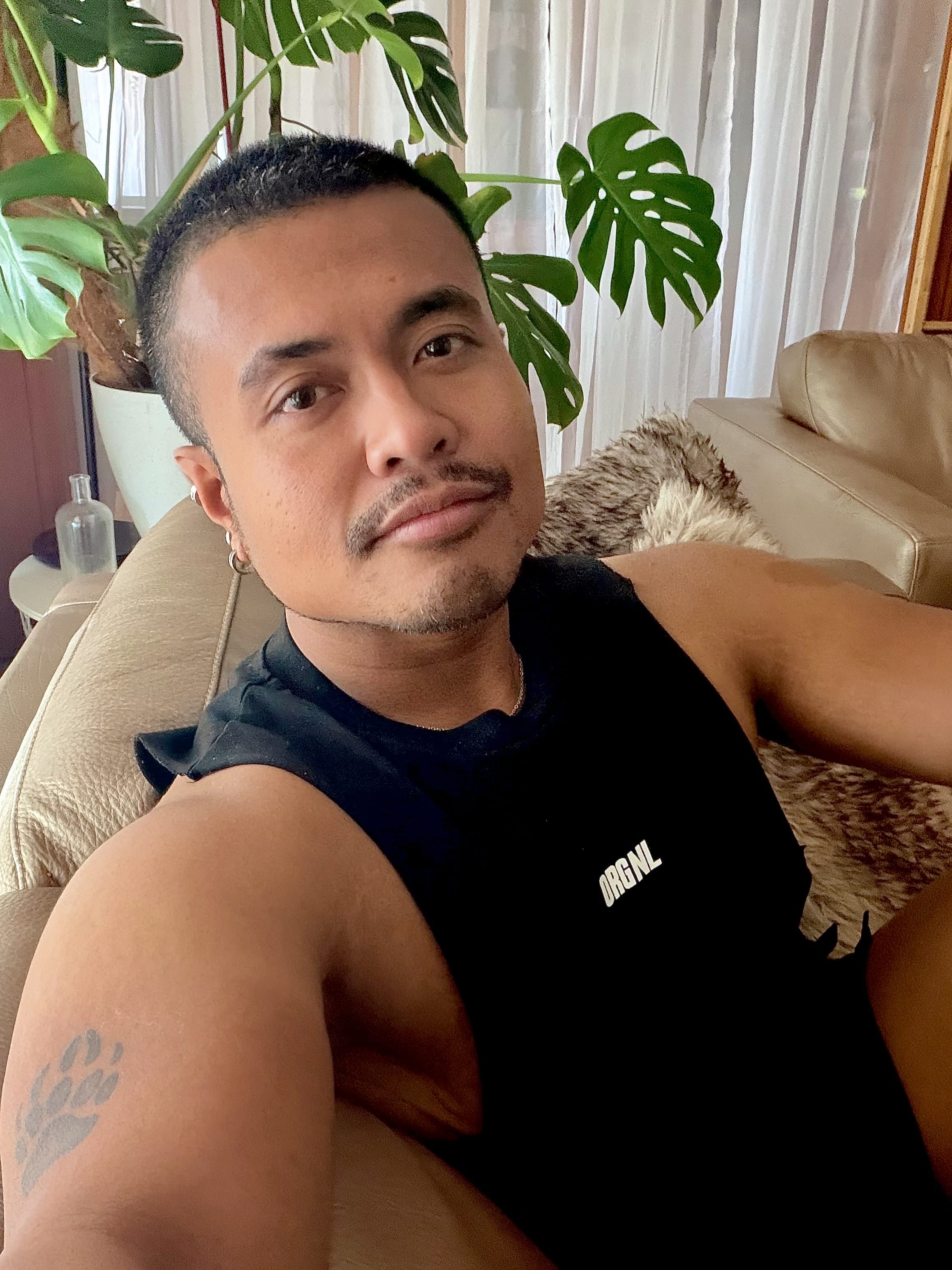 Zac Reece : Helping you feel the Best, Relax, Renew, Revive..